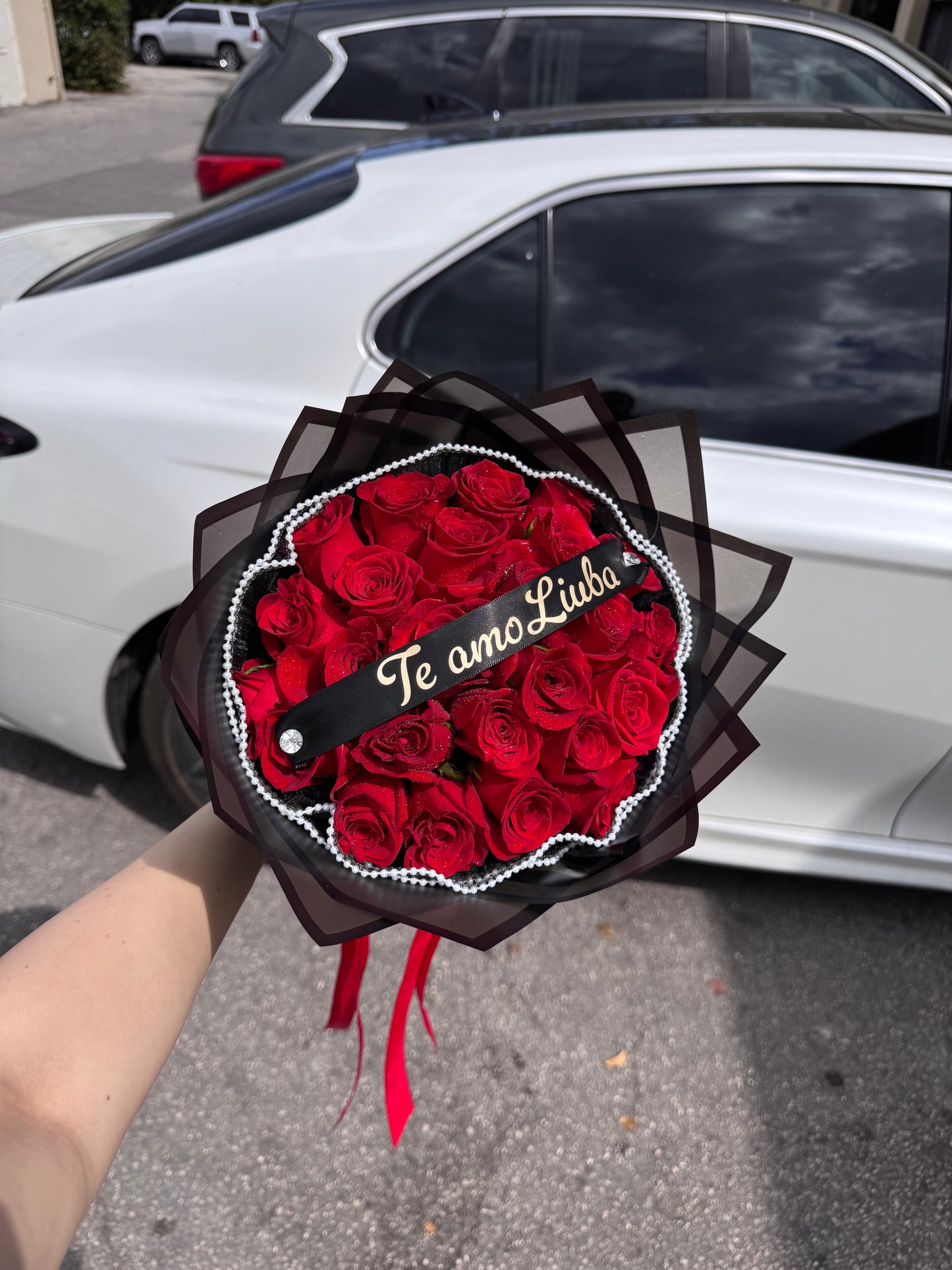 Red Roses Bouquet