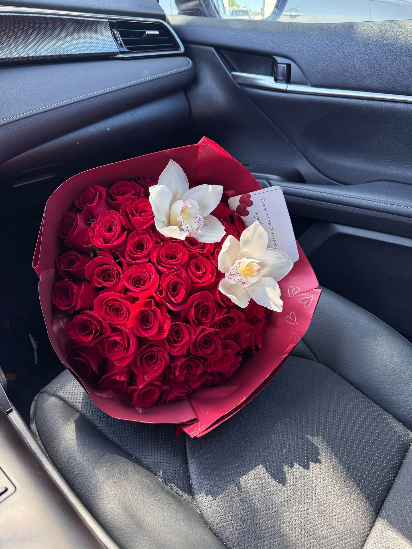 Red Roses Bouquet